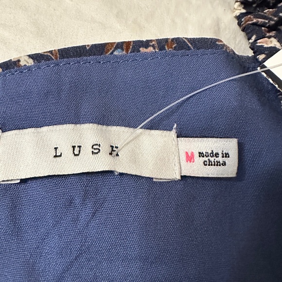 Lush Floral Long Sleeve Dress - NWT - Size M - Picture 9 of 14